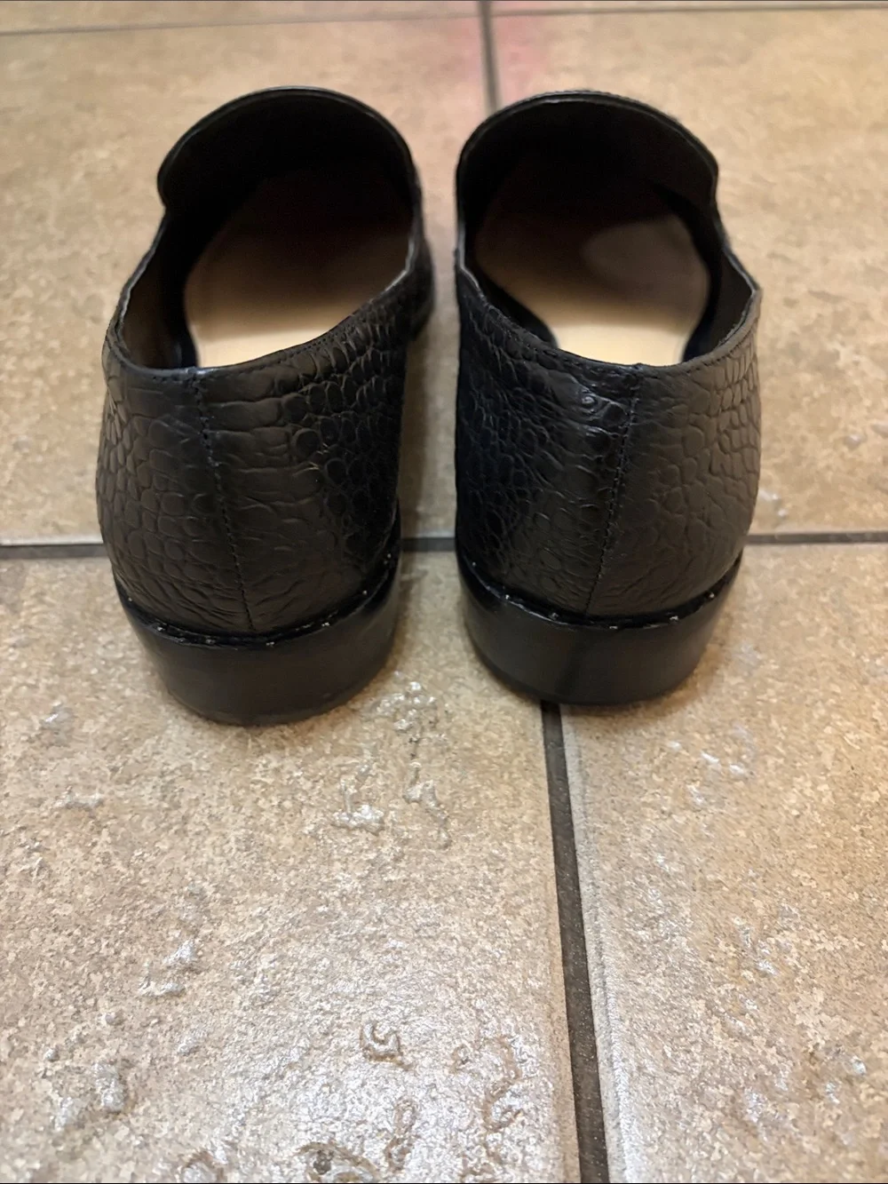 Vince Camuto classic slip